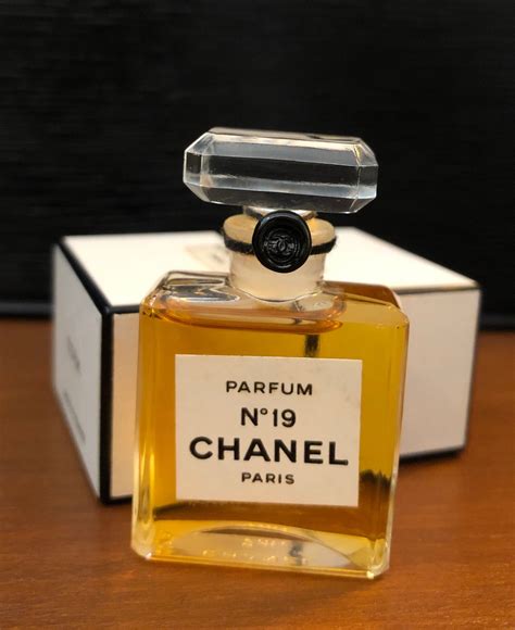 perfumes similar to original chanel no 19|where to buy Chanel 19.